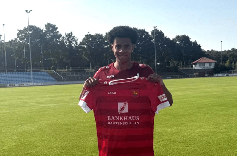 Jordi Njoya kam vom MTV Wolfenbüttel zur FSV aus Schöningen und soll mit seiner Dynamik und Cleverness die bisher stockende Offensive des Regiopnalligisten beleben. Foto: FSV Schöningen