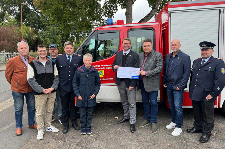 Nach über 30 Jahren treuem Dienst wurde das Tragkraftspritzenfahrzeug der Ortsfeuerwehr Apelnstedt durch ein Kleinlöschfahrzeug ersetzt.