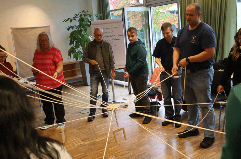 Fast 20 Leute nahmen an der JuLeiCa-Ausbildung zum Jugendleiter in Wolfenbüttel teil. Neben Spielen ging es auch um Recht und Jugendschutz.