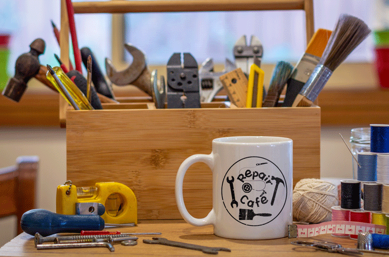 Noch bis zum 16. November 2025 können Repair-Cafés und artverwandte Einrichtungen beim Land Niedersachsen Fördermittel beantragen.