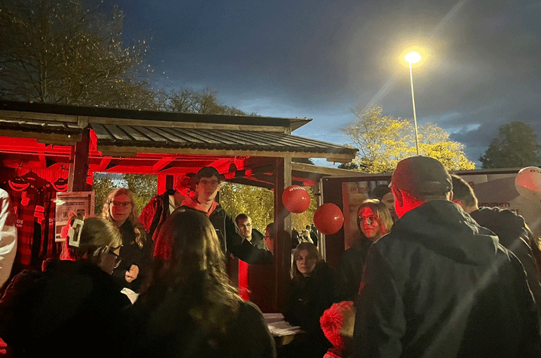 Die Schüler des Anna-Sophianeums haben mit der FSV in Schöningen eine Aktion zur Stammzellspende organisiert.