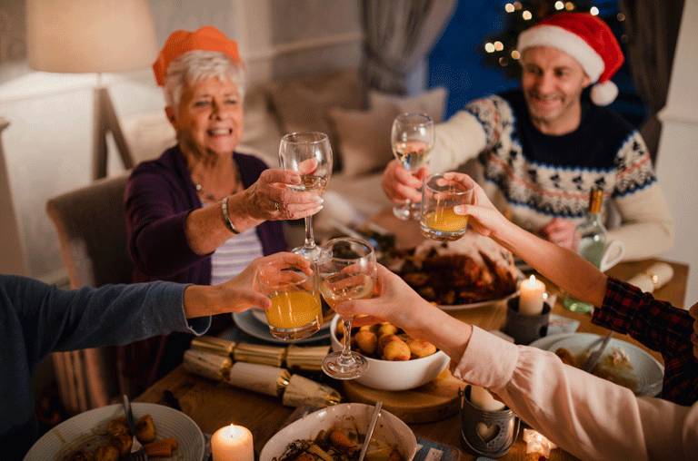 In Schöningen soll in diesem Jahr niemand allein bleiben, dafür sorgt mit der Herzensweihnacht eine Aktion kurz vor den Feiertagen.