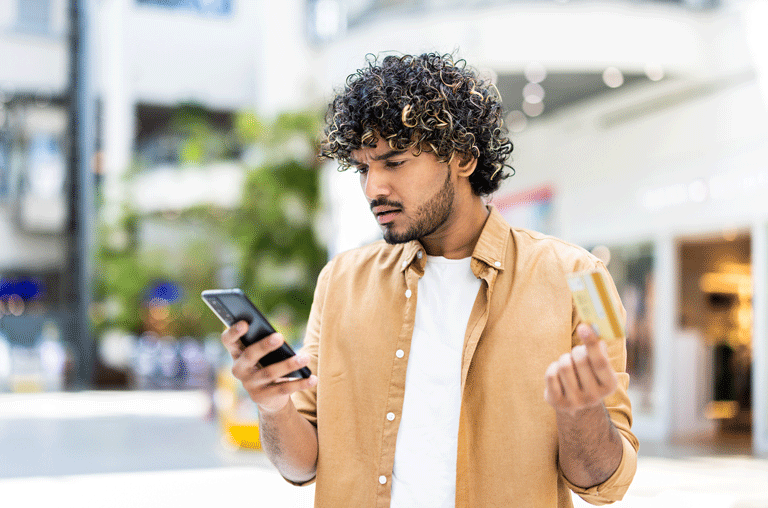 Die Polizei warnt derzeit eindringlich vor einem Betrugssystem, das gezielt junge Kontoinhaber ins Visier nimmt.